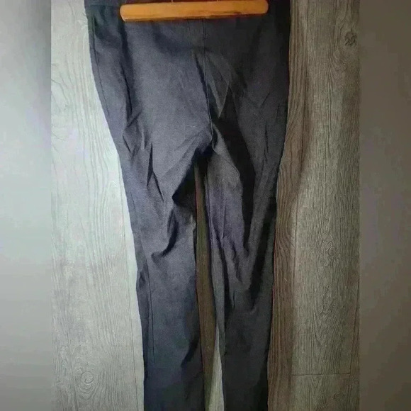 Rafella Comfort Studio grey dress pants w/ elastic waist size 10 strechy. - Picture 5 of 5